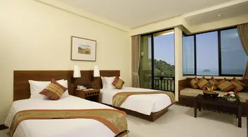 Supalai Scenic Bay Resort & Spa