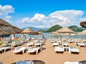 Supreme Beach