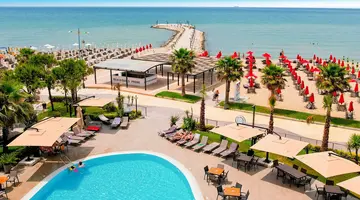 Supreme Hotel