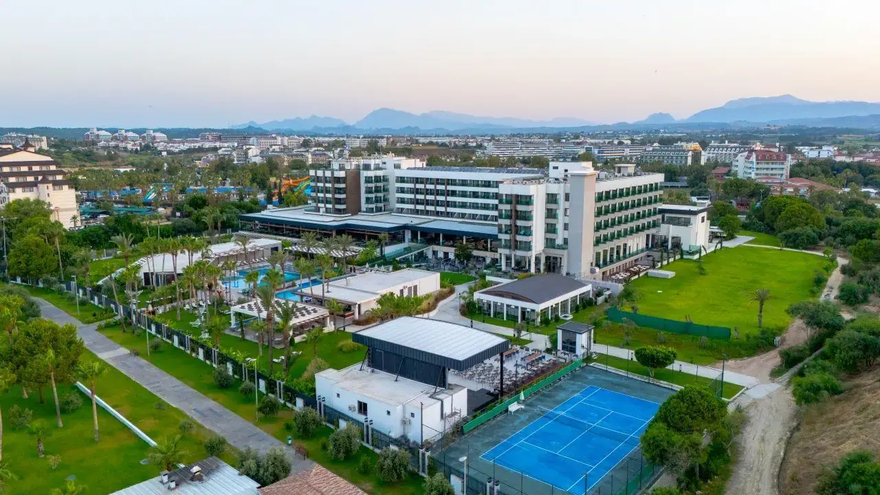 SURAL SARAY HOTEL 16+