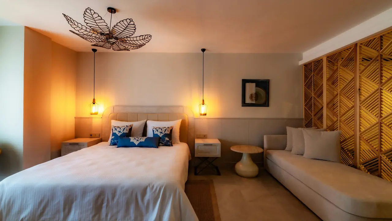 SUUM BODRUM ADULT ONLY +16