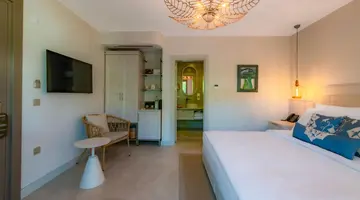 SUUM BODRUM ADULT ONLY +16