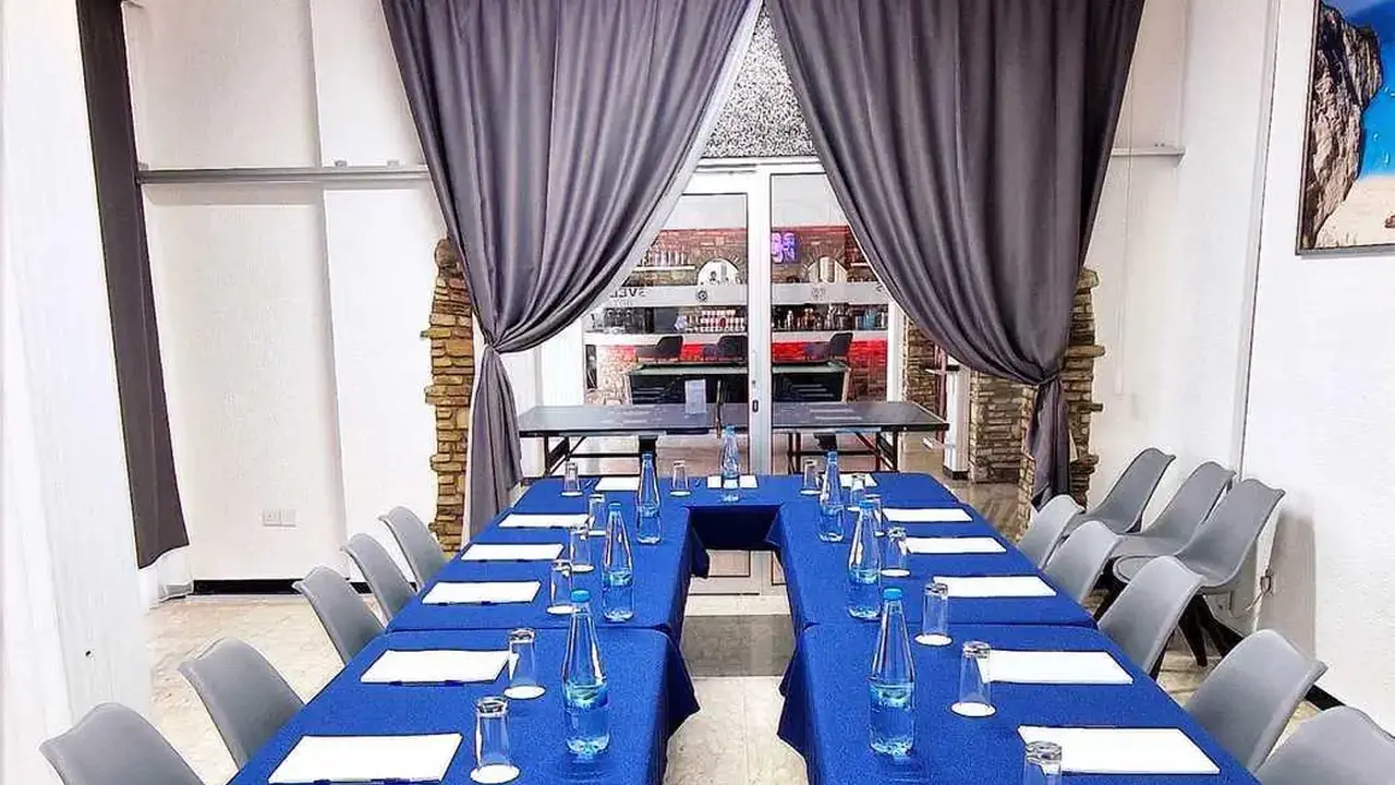 Sveltos Hotel