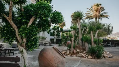 SVELTOS HOTEL