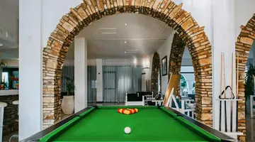Sveltos Hotel
