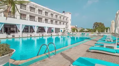 Sveltos Hotel