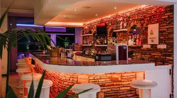 Sveltos Hotel