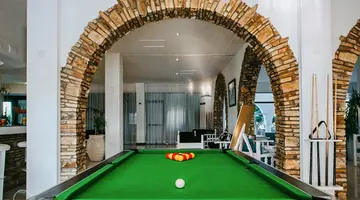 Sveltos Hotel