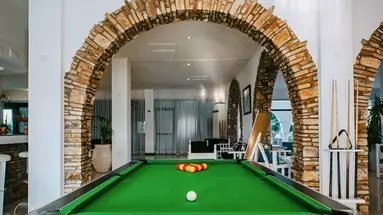 Sveltos Hotel