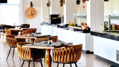 Sveltos Hotel