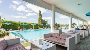 Sveltos Hotel