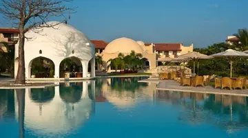 SWAHILI BEACH