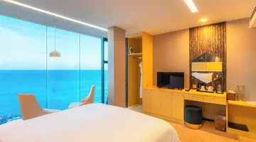 SWARN BY HAWKS HOTELS