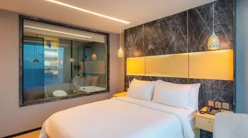 SWARN BY HAWKS HOTELS