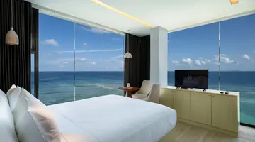 SWARN BY HAWKS HOTELS