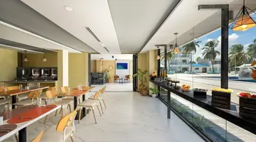 SWARN BY HAWKS HOTELS