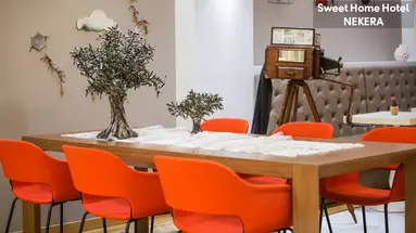 Sweet Home Hotel