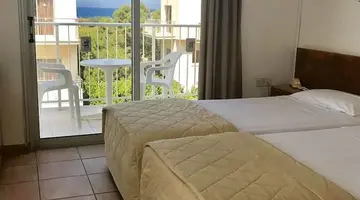 Sweet Memories Hotel Apartments