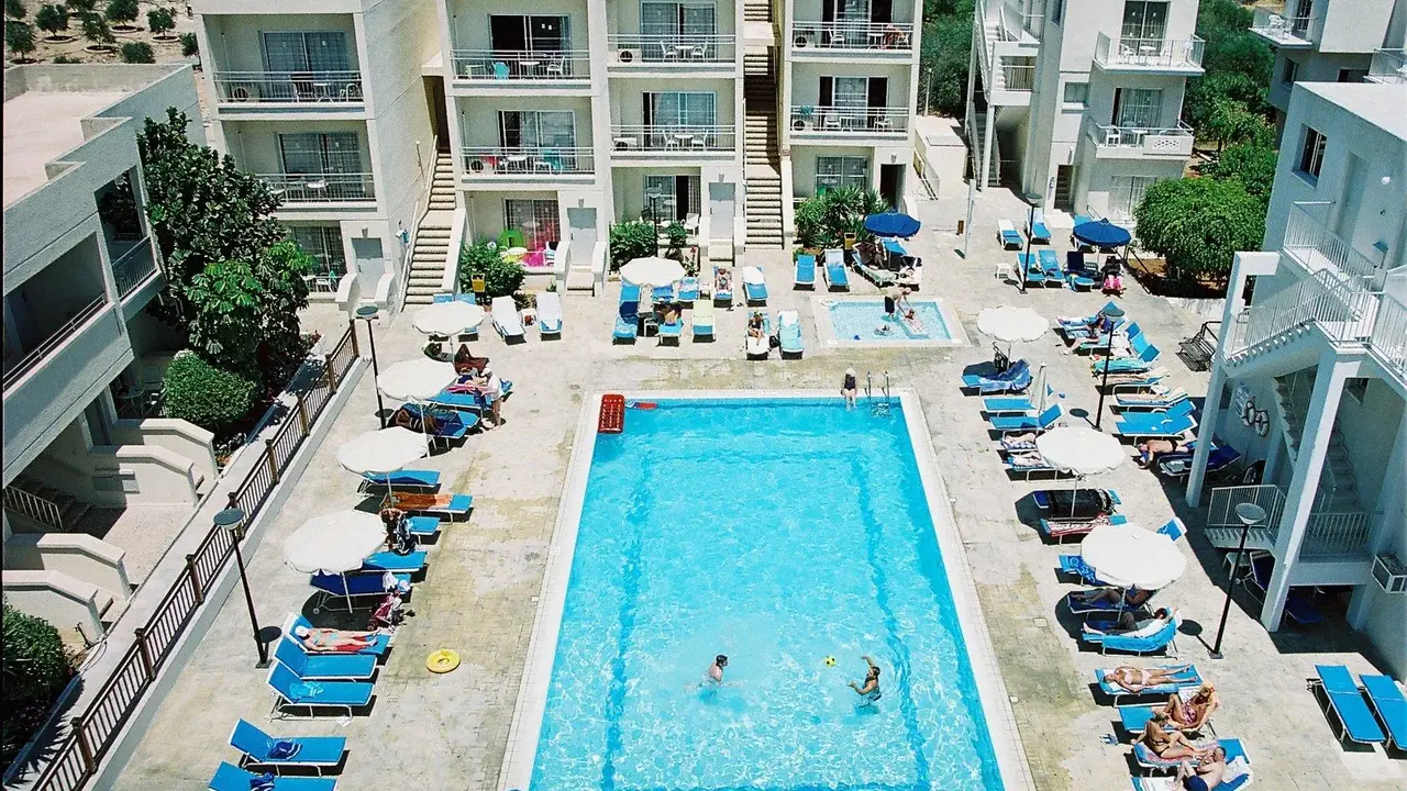 Sweet Memories Hotel Apartments