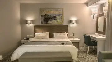 Swell Boutique Hotel
