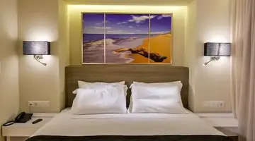 Swell Boutique Hotel