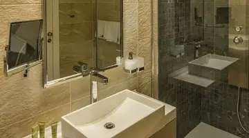 Swell Boutique Hotel
