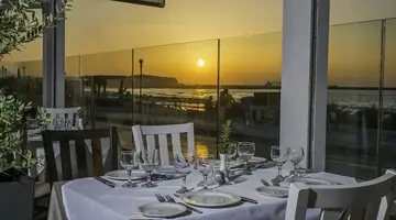 Swell Boutique Hotel