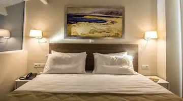Swell Boutique Hotel