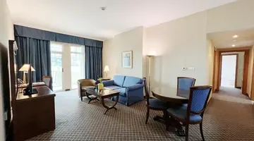 Swissotel Al Murooj Dubai
