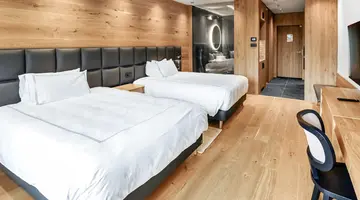 Swissotel Damian Jasna