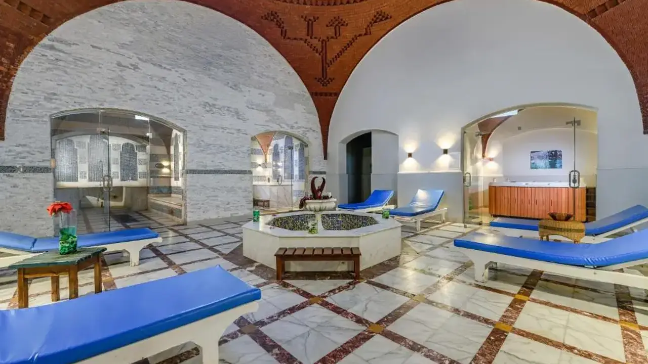 SWISSTOUCH ORIENTAL RESORT & SPA