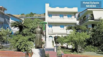 SYLESIA HOTEL