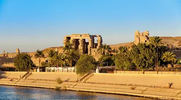 Symbole Egiptu – Nil i Piramidy z Marsa Alam