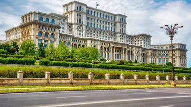 Szlakiem hrabiego Drakuli - samolotem