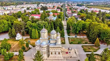 Szlakiem hrabiego Drakuli - samolotem