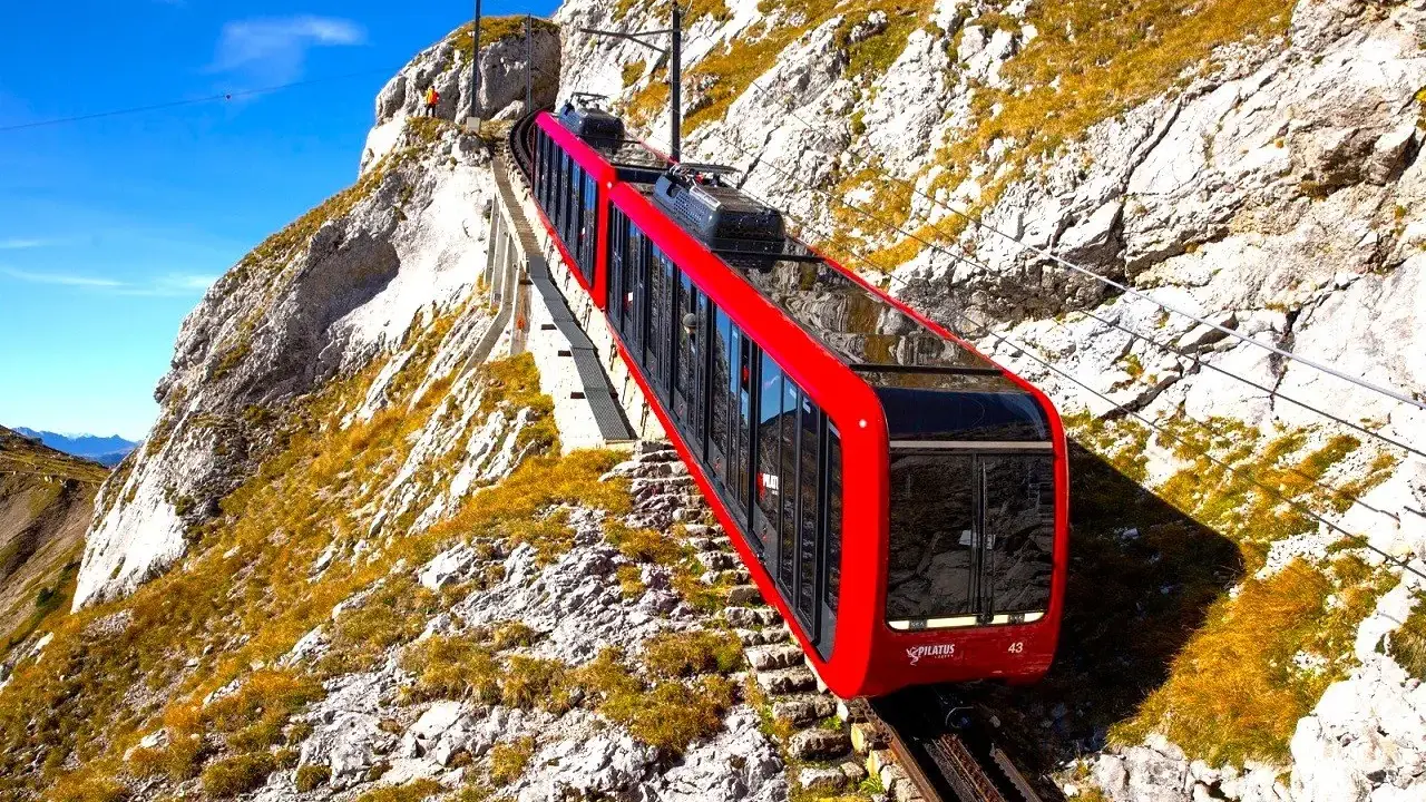 SZWAJCARIA BERNINA EXPRESS I PILATUS, PODRÓŻ NA SZCZYTY ŚWIATA