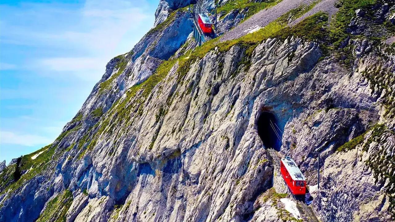 SZWAJCARIA BERNINA EXPRESS I PILATUS, PODRÓŻ NA SZCZYTY ŚWIATA