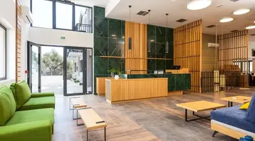 T Hotel Premium Suites