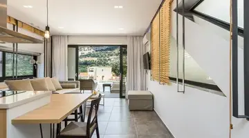T Hotel Premium Suites