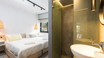 T HOTEL PREMIUM SUITES