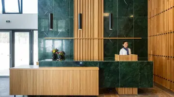T HOTEL PREMIUM SUITES