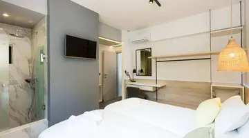 T HOTEL PREMIUM SUITES
