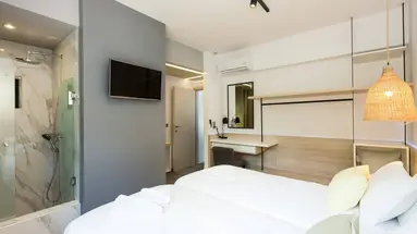 T HOTEL PREMIUM SUITES