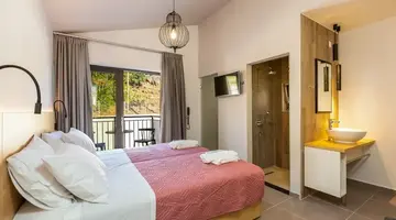 T Hotel Premium Suites