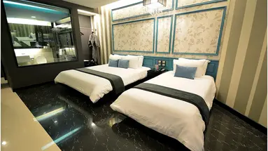 T SIX 5 HOTEL