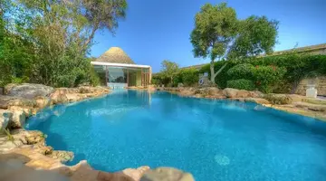 Ta' Cenc Hotel