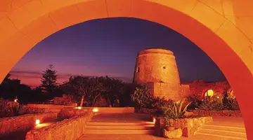 Ta' Cenc Hotel