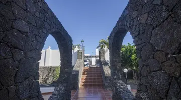 Tabaiba Apartments