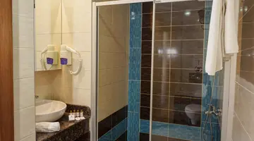 TAC PREMIER HOTEL & SPA