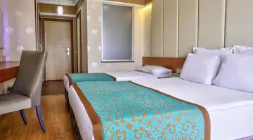 TAC PREMIER HOTEL & SPA